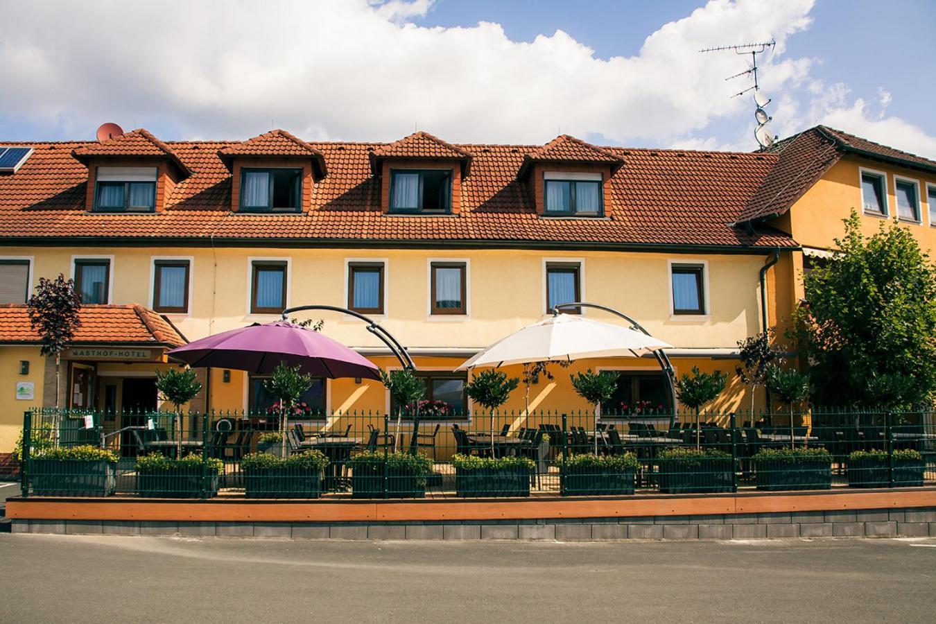 Hotel Spitzenpfeil Michelau in Oberfranken Экстерьер фото