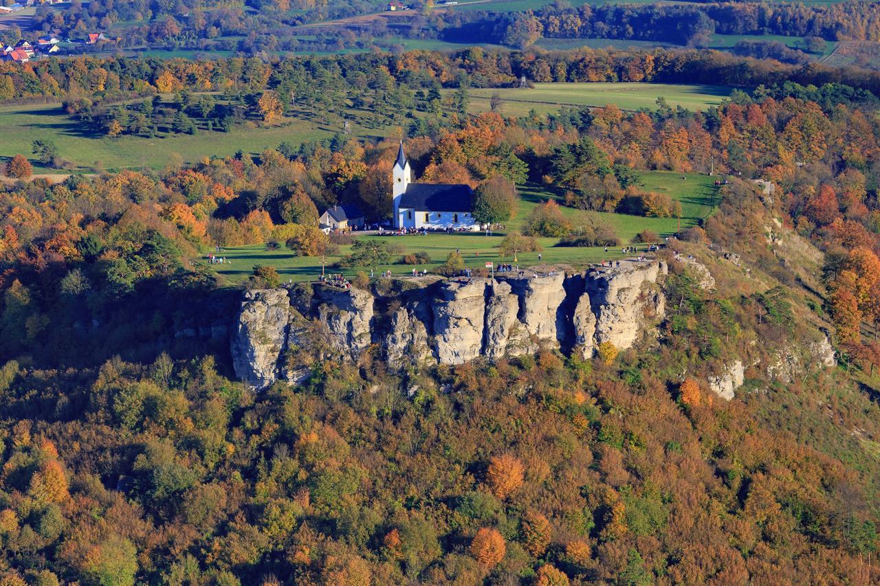 Hotel Spitzenpfeil Michelau in Oberfranken Экстерьер фото