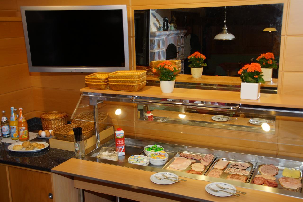 Hotel Spitzenpfeil Michelau in Oberfranken Экстерьер фото