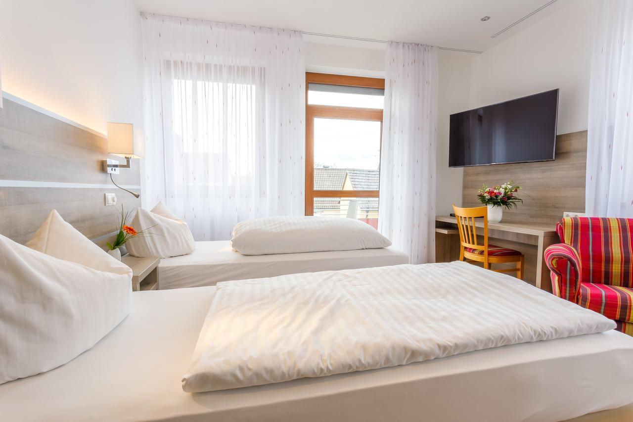Hotel Spitzenpfeil Michelau in Oberfranken Экстерьер фото